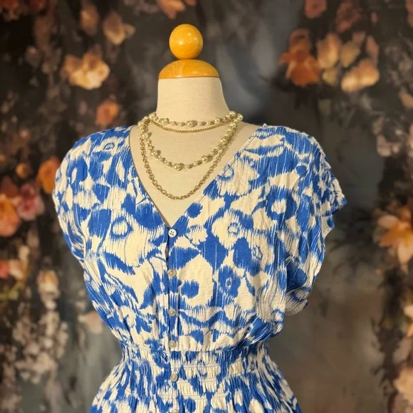 Sonoma Blue and White Floral Midi Dress - Picture 3 of 9